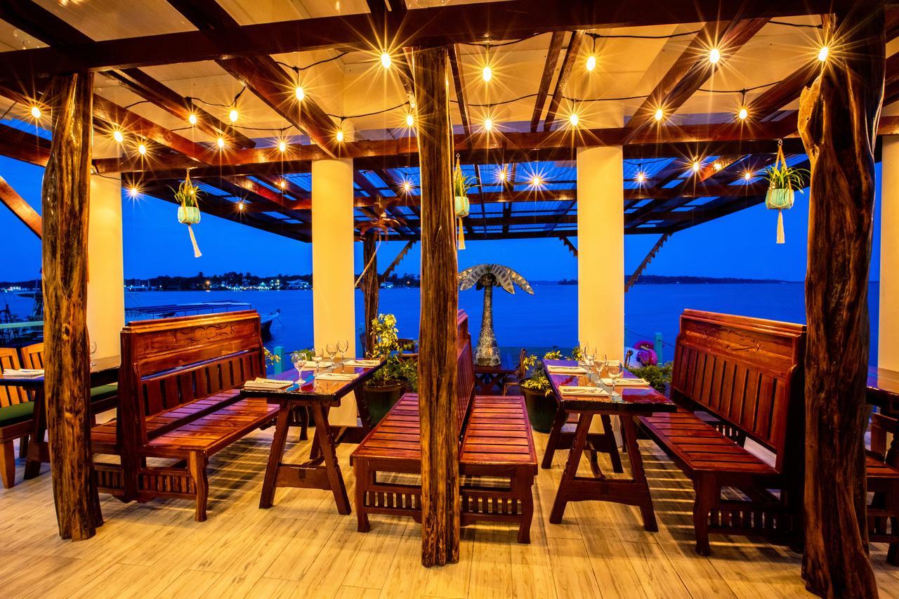 Azul Bocas Town Hotel Exterior foto
